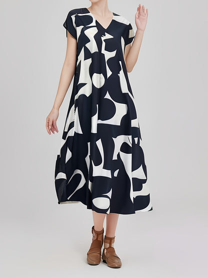 Myra | Summer dress with abstract print